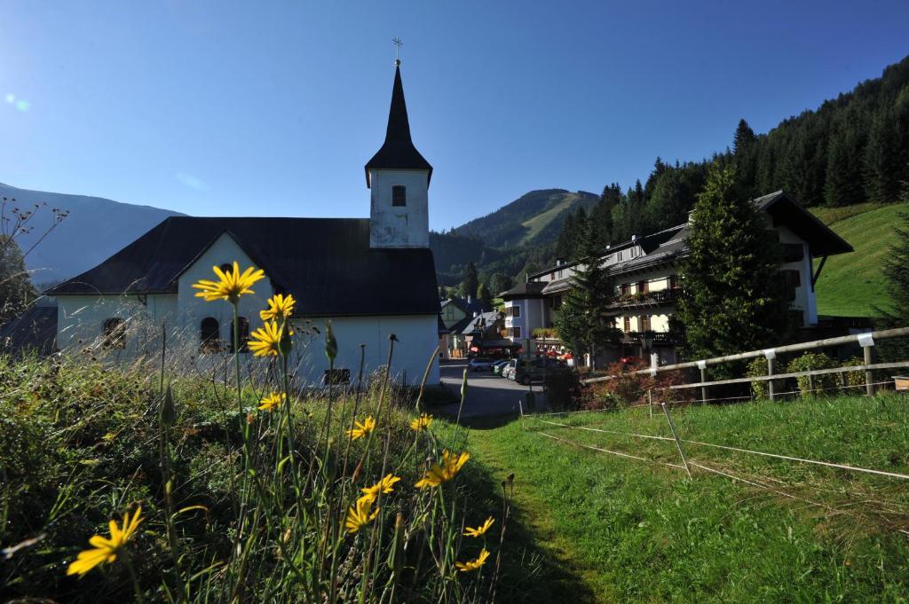 Gasthof Kirchenwirt Lackenhof Exteriör bild